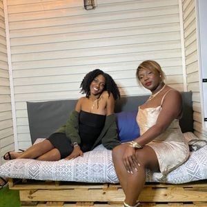 Meet your Posher, Ariel